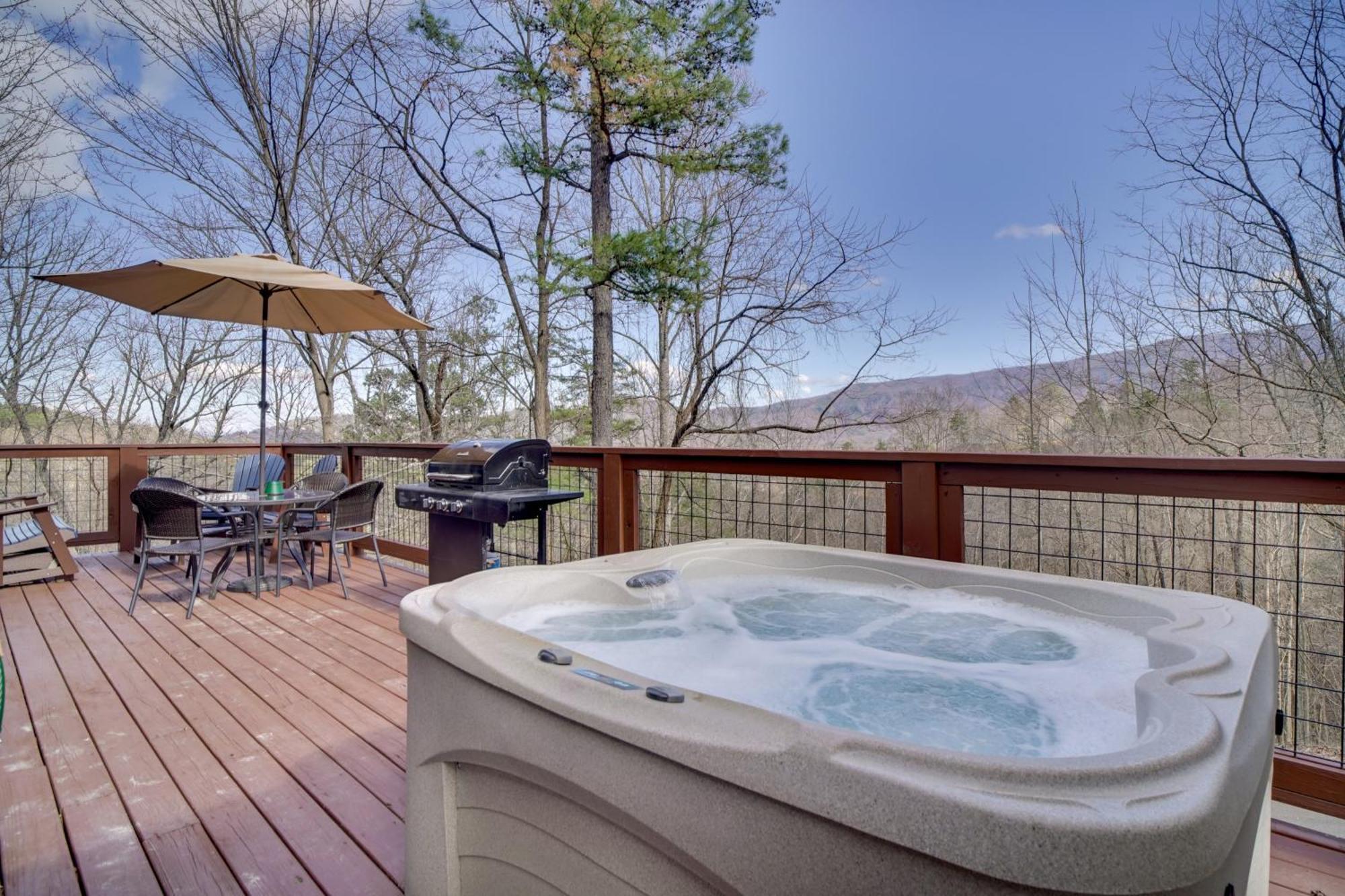 Hatcher Mtn Retreat Sevierville Cabin With Hot Tub! ภายนอก รูปภาพ
