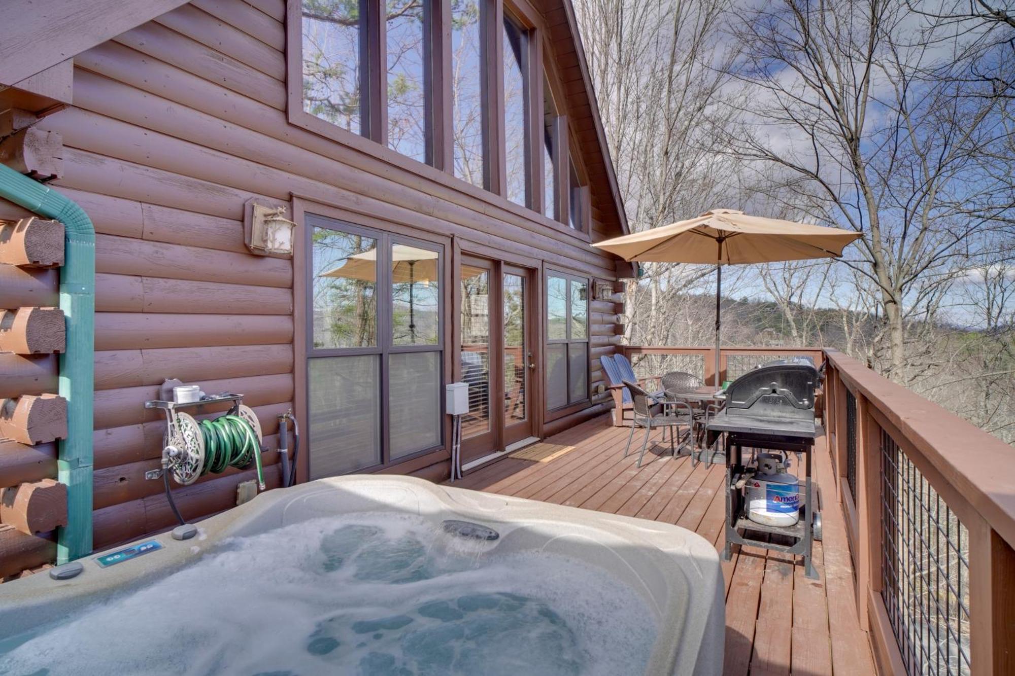 Hatcher Mtn Retreat Sevierville Cabin With Hot Tub! ภายนอก รูปภาพ