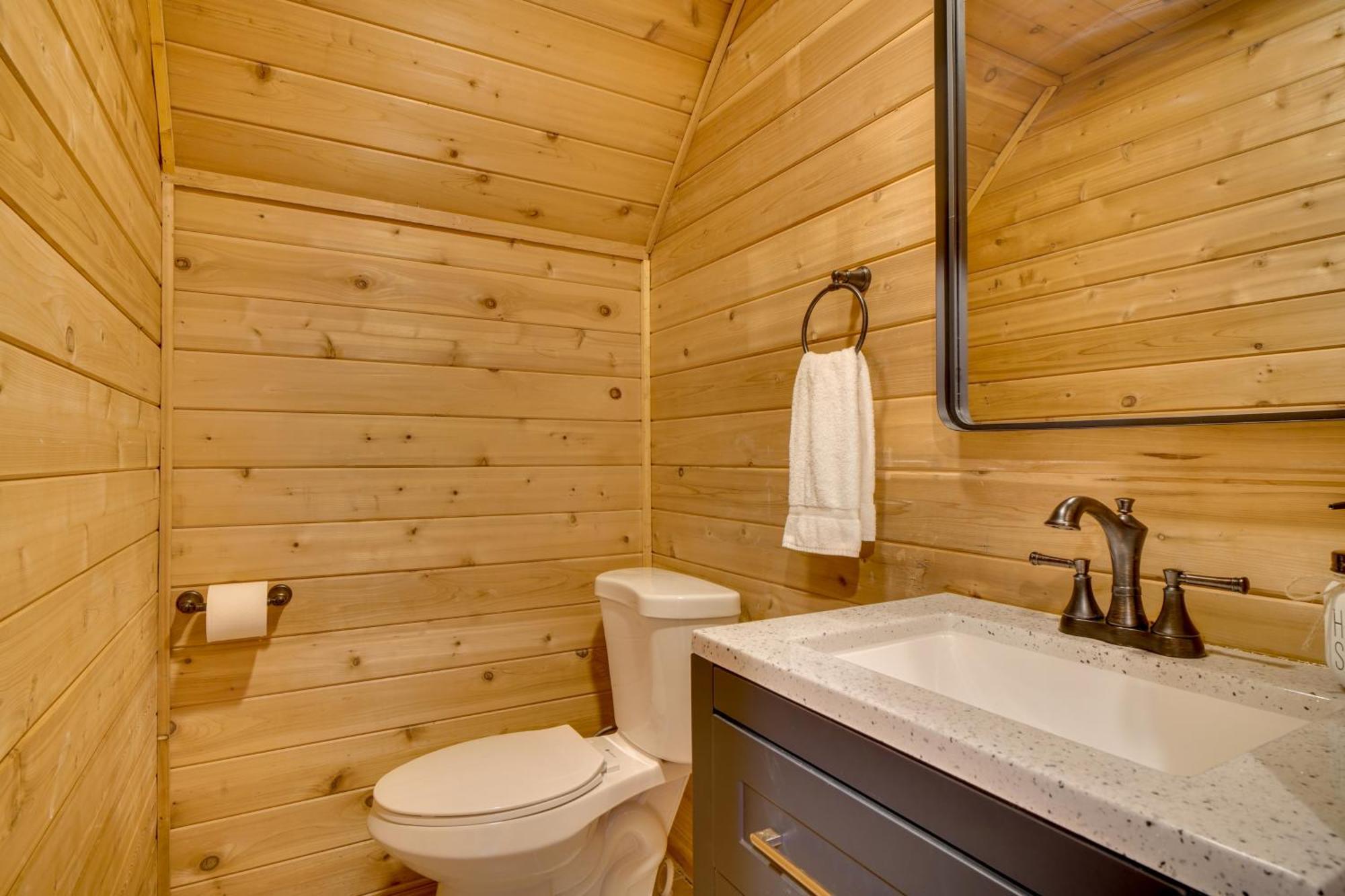 Hatcher Mtn Retreat Sevierville Cabin With Hot Tub! ภายนอก รูปภาพ