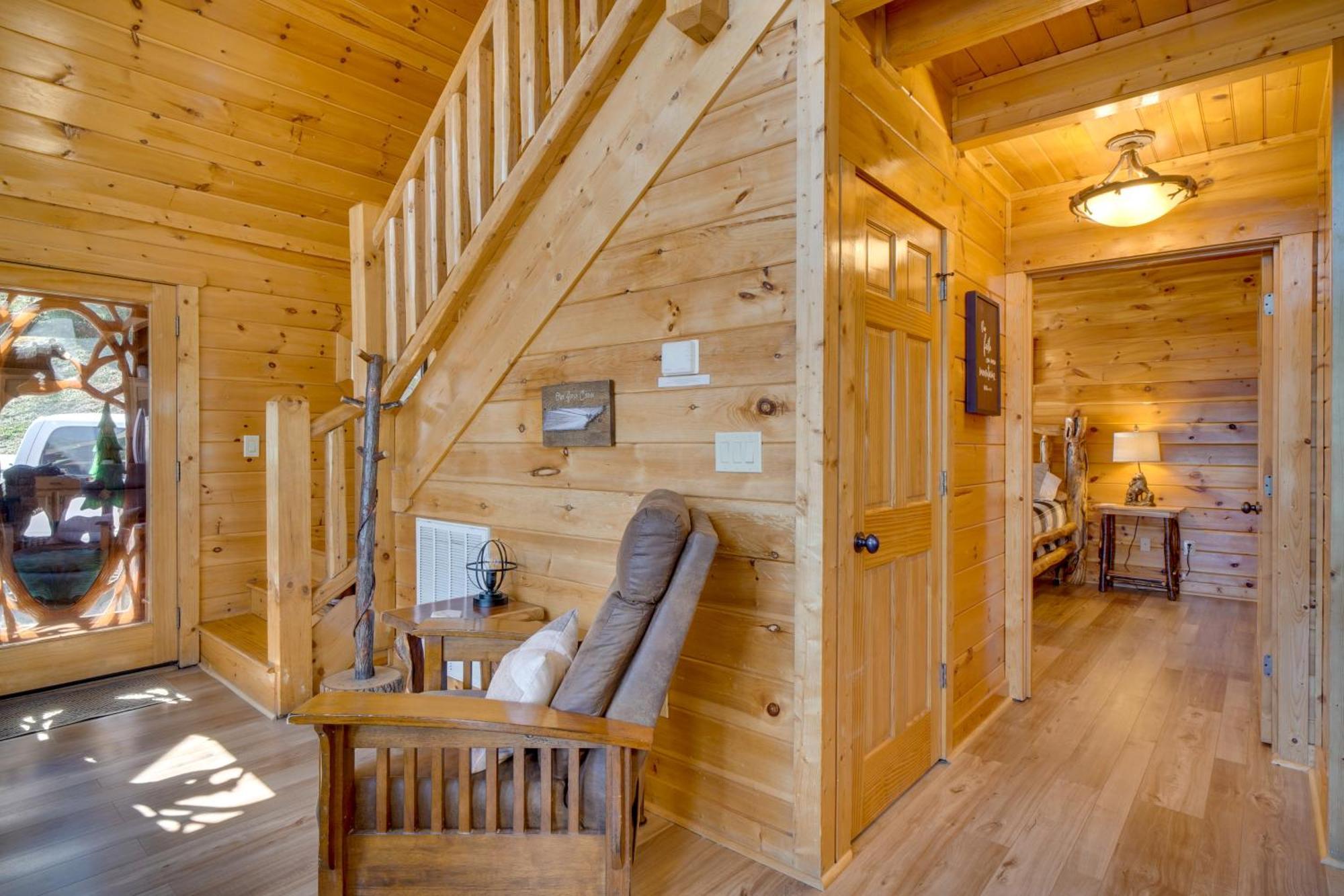 Hatcher Mtn Retreat Sevierville Cabin With Hot Tub! ภายนอก รูปภาพ
